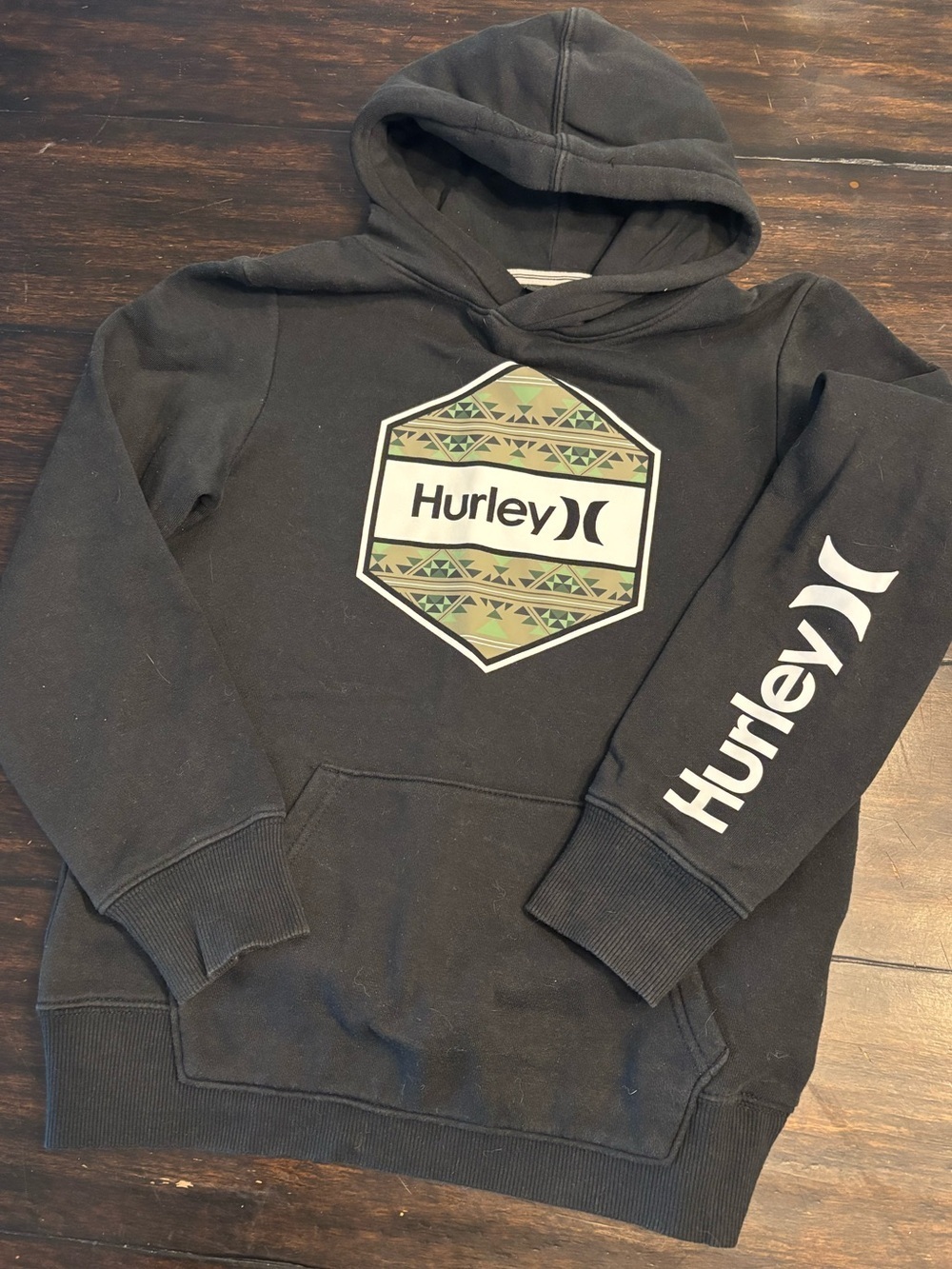 Hurley Black boys Crewneck Hoodie with Geometric Logo size medium (10/12)